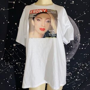 Sade graphic tee. ❤️
